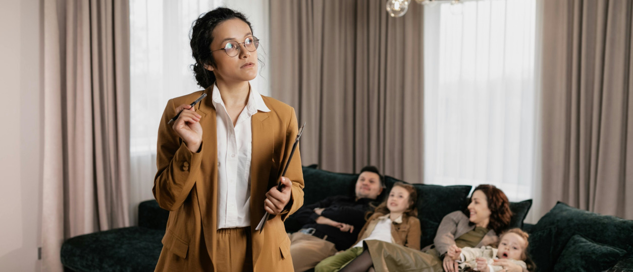 Külfölditől veszek lakást, meghatalmazottal szerződne, mit tegyek? 